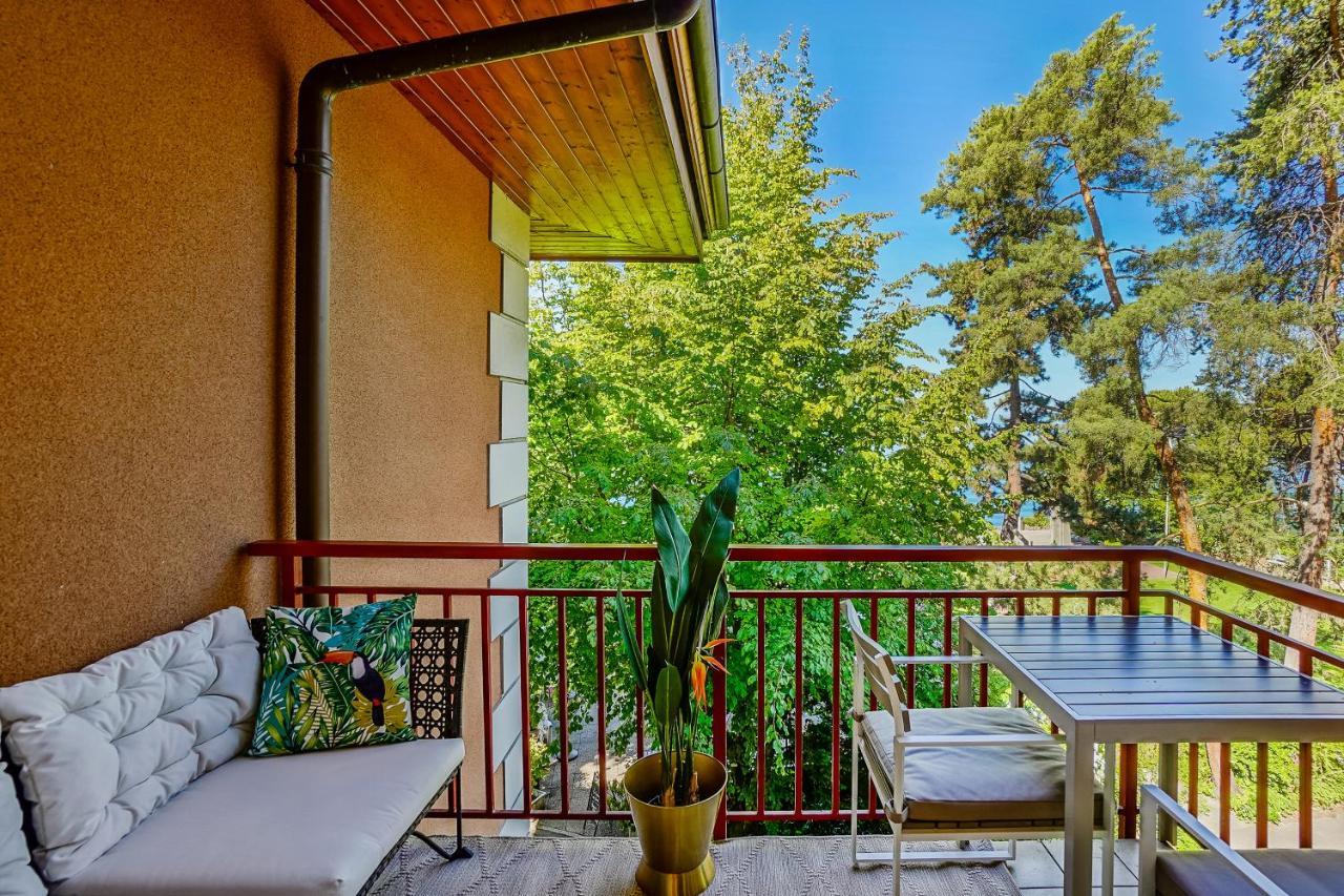 L'Eden Studio With A Balcony - Lake View Монтре Екстер'єр фото
